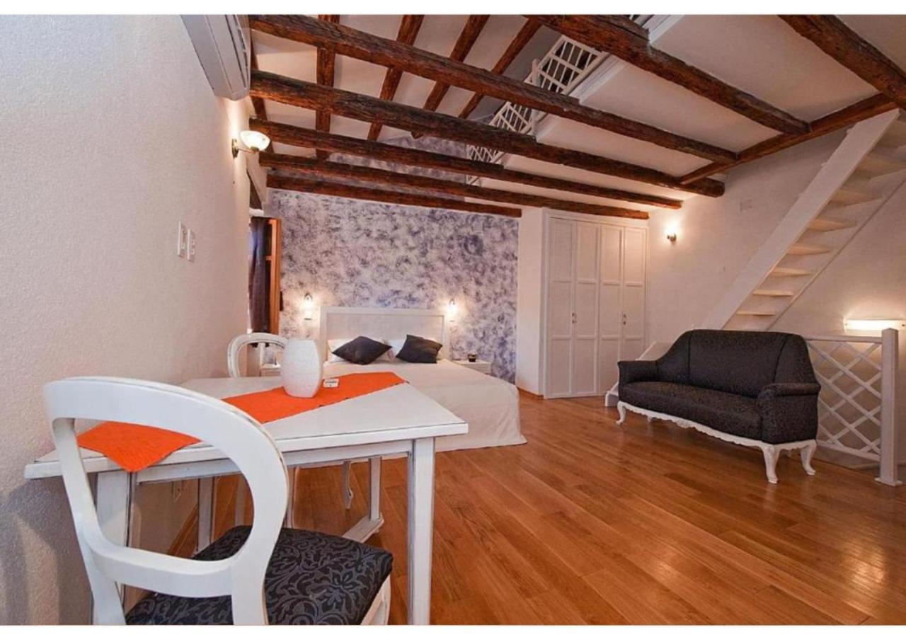 San Cristoforo Accommodations Rovinj - Garzotto エクステリア 写真