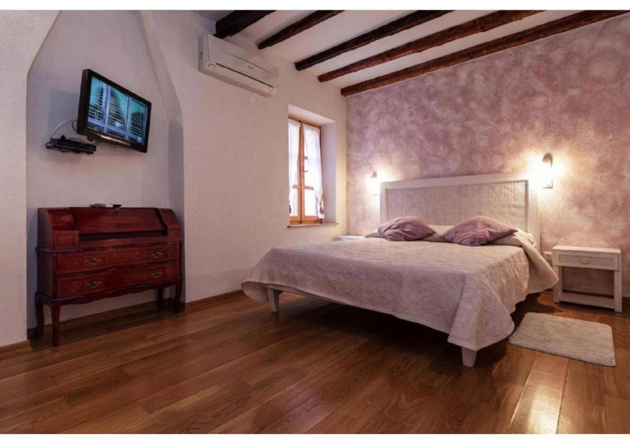 San Cristoforo Accommodations Rovinj - Garzotto エクステリア 写真